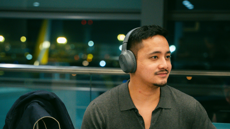 Good Headphones for Airplane