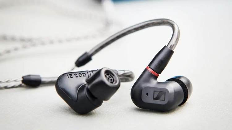 Save £200 on Premium Wired Headphones Before They're Gone