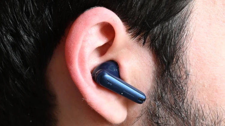 What are The Best Earbuds that Don't go in your ear