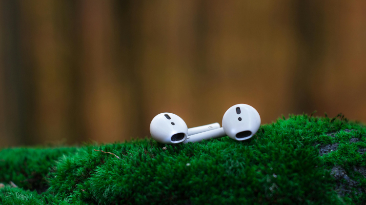 What are The Best Noise Cancelling Earbuds for Sleeping