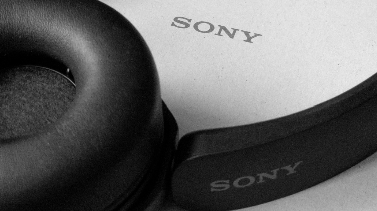 Which is Better Bose or Sony Noise Cancelling Headphones