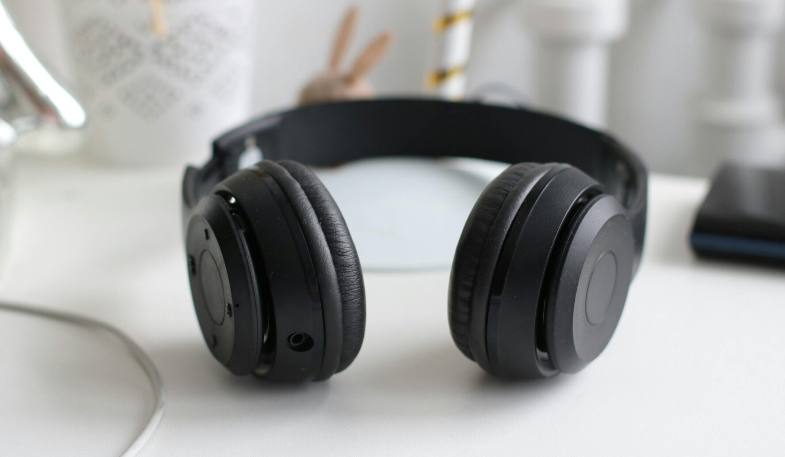 Best Noise Cancelling Headsets for Call Centers