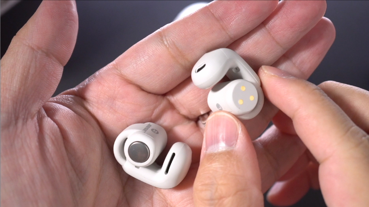 Bose Ultra Open Earbuds Vs Bose Quietcomfort Ultra Earbuds