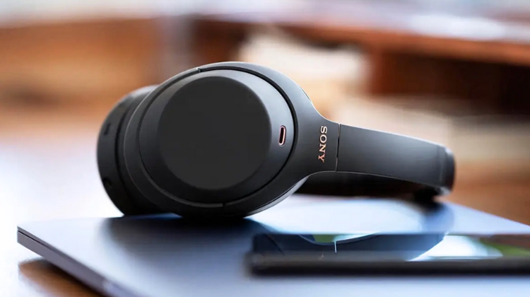 how to connect sony headphones to iphone